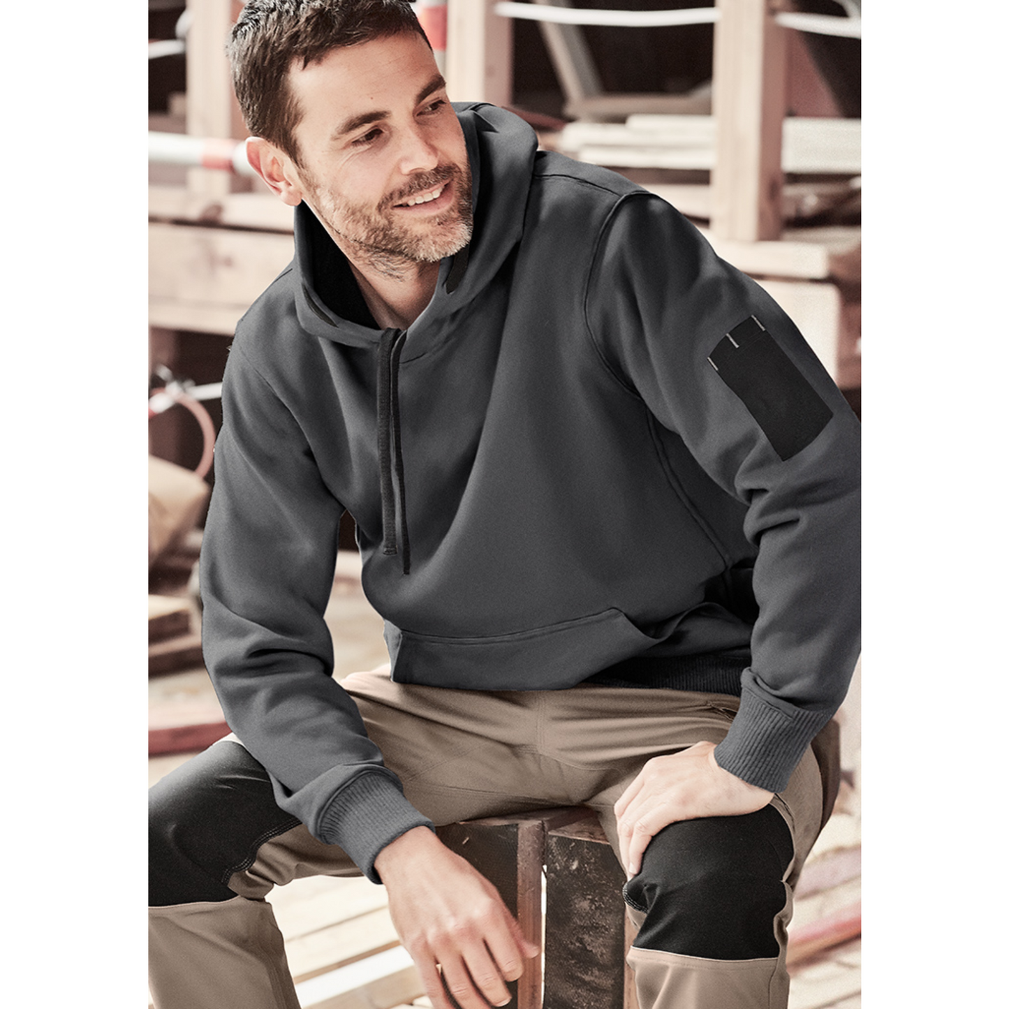 Syzmik Unisex Multi-Pocket Hoodie